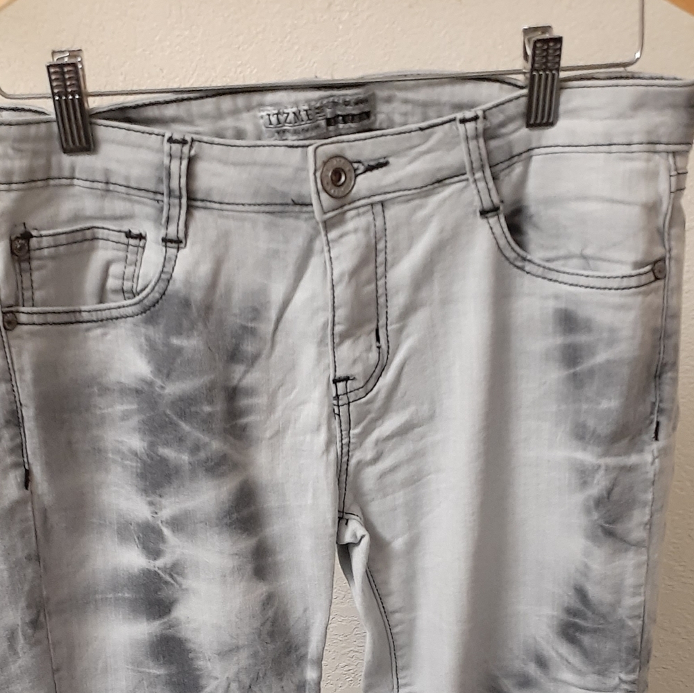 Itz Me Jean's
